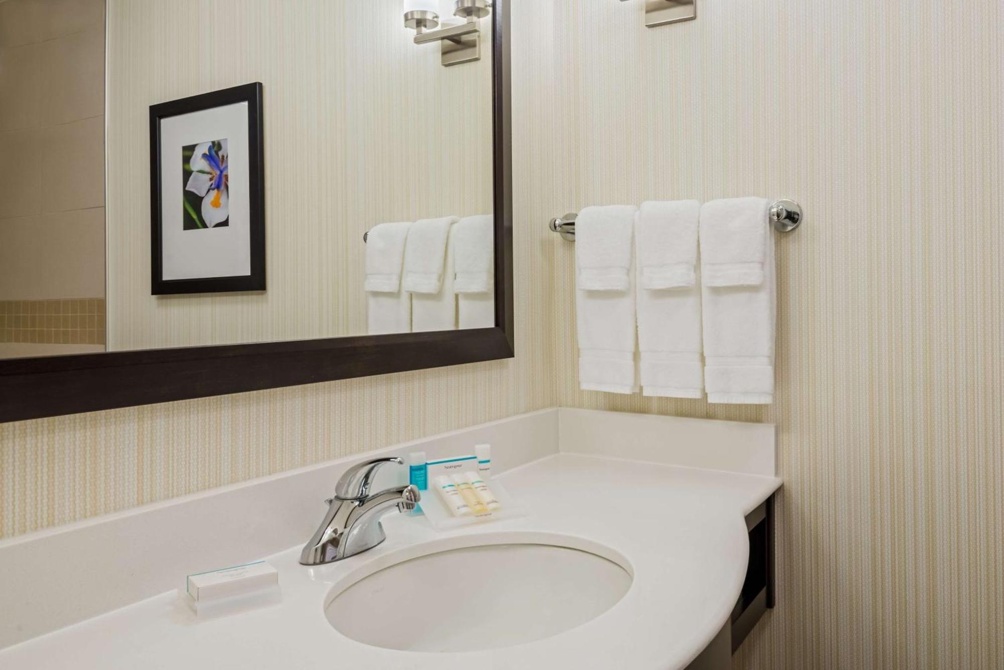 Hilton Garden Inn Wayne Exteriör bild