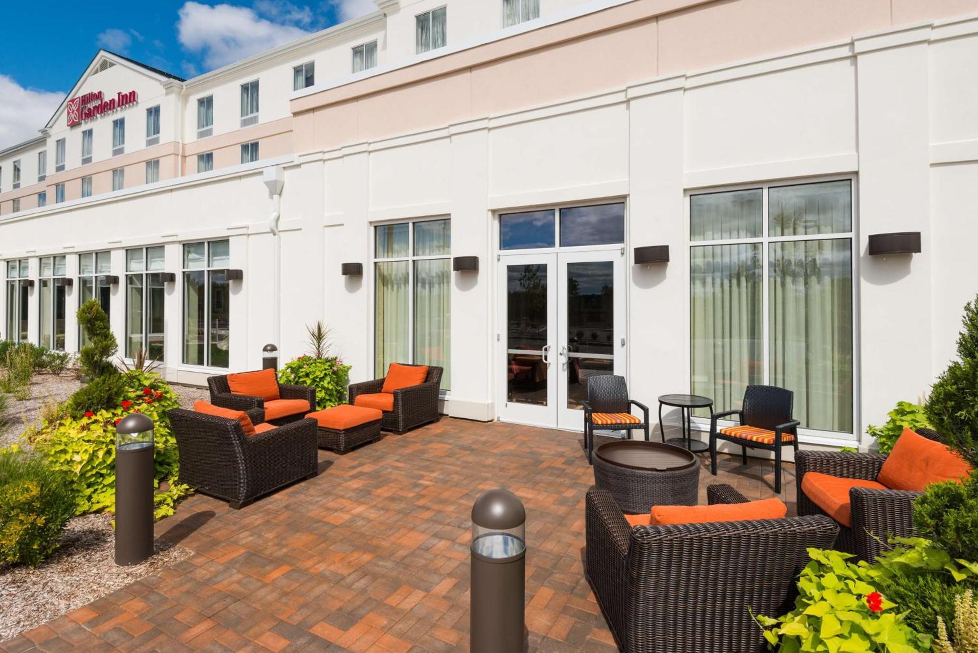 Hilton Garden Inn Wayne Exteriör bild